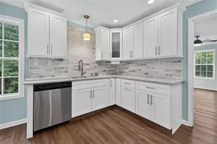 316 Biltmore Rd, Mansfield, GA 30055 - Photo 2