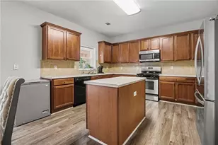 7392 Poppy Way, Union City, GA 30291 - Photo 10