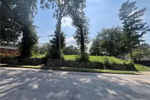 470 Chappell Rd NW, Atlanta, GA 30318 - Photo 2