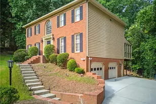 1810 Habersham Trce, Cumming, GA 30041 - Photo 2
