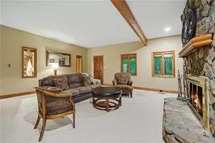 365 Crosstree Ln, Sandy Springs, GA 30328 - Photo 14