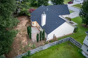 1820 Fort Daniels Trail, Dacula, GA 30019 - Photo 2