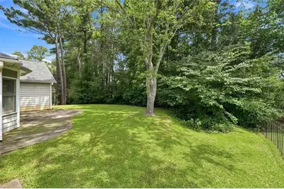 836 Bristol Way, Lithonia, GA 30058 - Photo 22