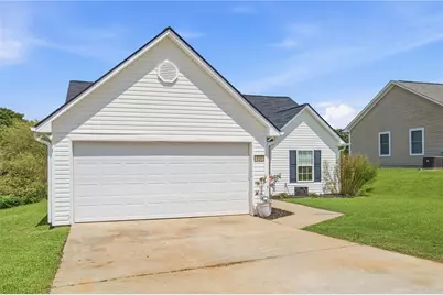 121 Crestview Drive, Carnesville, GA 30521 - Photo 2