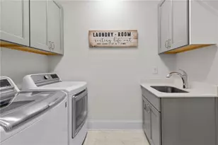 386 Kentucky Ct, Hoschton, GA 30548 - Photo 36