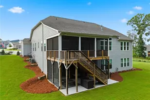 386 Kentucky Ct, Hoschton, GA 30548 - Photo 8