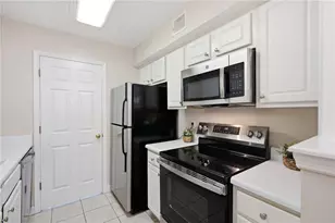 1016 Wingate Way, Sandy Springs, GA 30350 - Photo 18