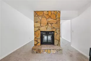 19 Belmonte Ct SW, Atlanta, GA 30311 - Photo 8