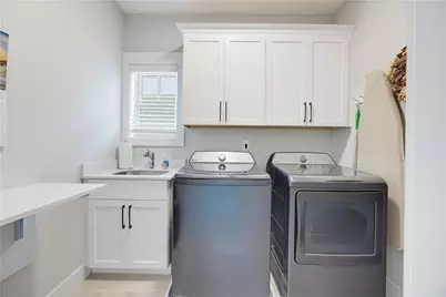 581 S Club Drive, Woodstock, GA 30188 - Photo 32