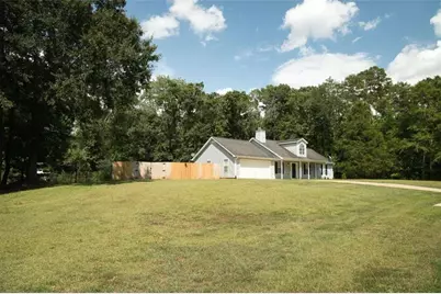 1215 Browns Country Lane, Locust Grove, GA 30248 - Photo 18