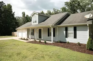 1215 Brown's Country Ln, Locust Grove, GA 30248 - Photo 16