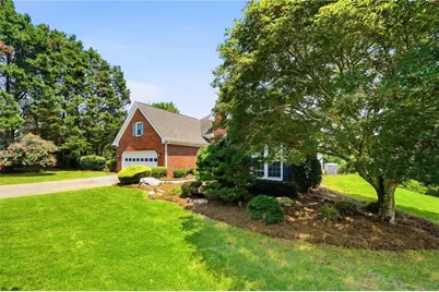 1115 Burlington Court, Suwanee, GA 30024 - Photo 2