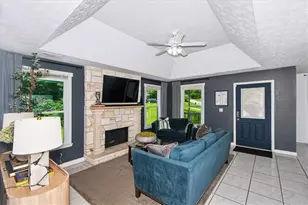 1166 Valentine Ct, Riverdale, GA 30296 - Photo 4
