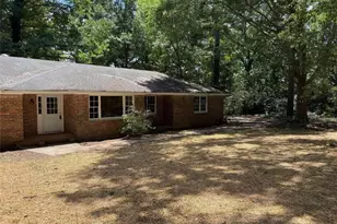 203 Oglesby Bridge Rd, Conyers, GA 30094 - Photo 2