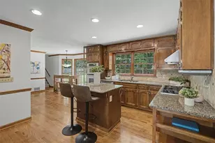 2246 Chadds Creek Dr, Marietta, GA 30062 - Photo 4