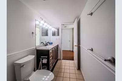 2870 Pharr Court South NW #2809, Atlanta, GA 30305 - Photo 14