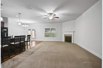 206 Britt Drive S, Lawrenceville, GA 30046 - Photo 10