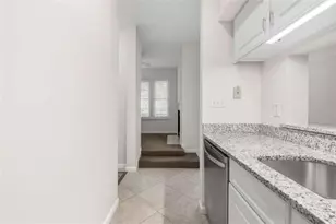240 Renaissance Pkwy NE, Atlanta, GA 30308 - Photo 14