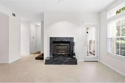 240 Renaissance Parkway NE #211, Atlanta, GA 30308 - Photo 8