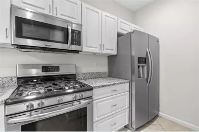 240 Renaissance Parkway NE #211, Atlanta, GA 30308 - Photo 6