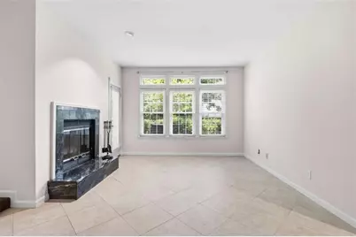 240 Renaissance Parkway NE #211, Atlanta, GA 30308 - Photo 12