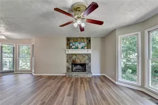 18 Silverthorne Ct, Douglasville, GA 30134 - Photo 8