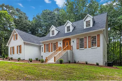 3710 Crossvale Road, Lithonia, GA 30038 - Photo 2
