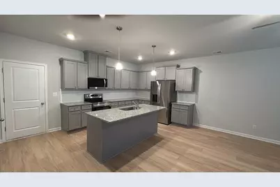 405 Lanier Circle, Woodstock, GA 30189 - Photo 12