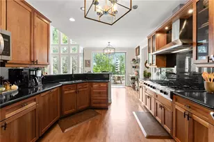 2819 NE Point Overlook, Gainesville, GA 30501 - Photo 12