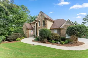 2819 NE Point Overlook, Gainesville, GA 30501 - Photo 8