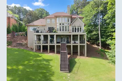 2819 NE Point Overlook, Gainesville, GA 30501 - Photo 4