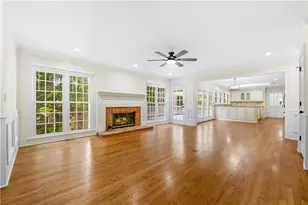 425 Prince Charles Pl, Johns Creek, GA 30022 - Photo 18