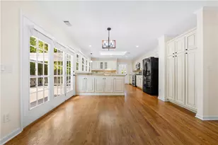 425 Prince Charles Pl, Johns Creek, GA 30022 - Photo 22