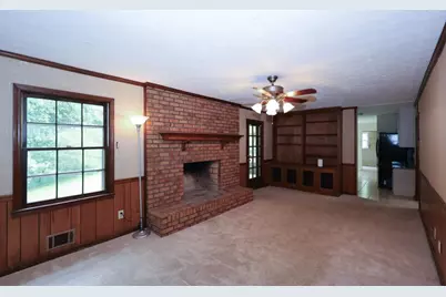 5315 Pounds Drive S, Stone Mountain, GA 30087 - Photo 4
