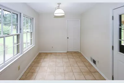 5315 Pounds Drive S, Stone Mountain, GA 30087 - Photo 18