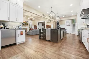 1451 Hedgewood Ln NW, Kennesaw, GA 30152 - Photo 8