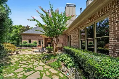 8054 Kenstone Court, Sandy Springs, GA 30350 - Photo 38