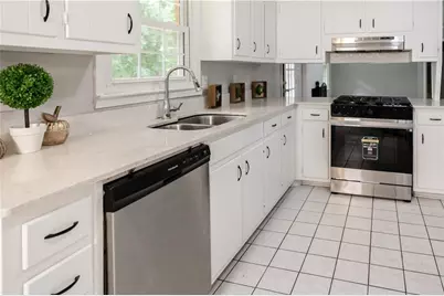 5382 Rockwood Ct., Stone Mountain, GA 30087 - Photo 12