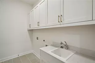 522 Pearl St, Cumming, GA 30040 - Photo 16