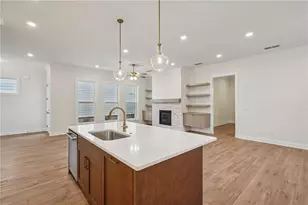 522 Pearl St, Cumming, GA 30040 - Photo 8