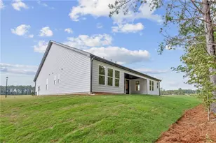 2411 Sunny Spg Ln, Loganville, GA 30052 - Photo 28