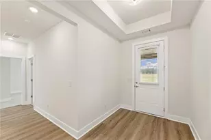 2411 Sunny Spg Ln, Loganville, GA 30052 - Photo 2