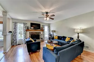 7640 Brentwood Ct, Cumming, GA 30040 - Photo 8