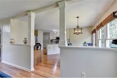7640 Brentwood Court, Cumming, GA 30040 - Photo 12