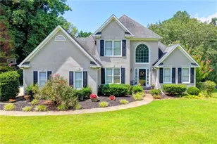 7640 Brentwood Ct, Cumming, GA 30040 - Photo 2