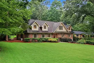 804 Pinetree Dr, Decatur, GA 30030 - Photo 4