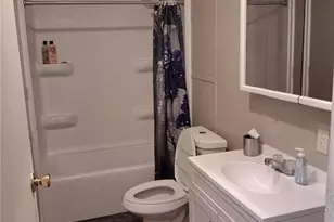 425 Sycamore Dr, Eastman, GA 31023 - Photo 16