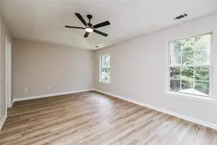 2527 Plymouth Way SE, Conyers, GA 30013 - Photo 6