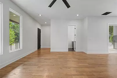268 Delevan Street SW, Atlanta, GA 30315 - Photo 6