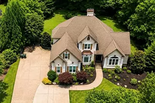 915 Champions Fairway Dr, Alpharetta, GA 30004 - Photo 8